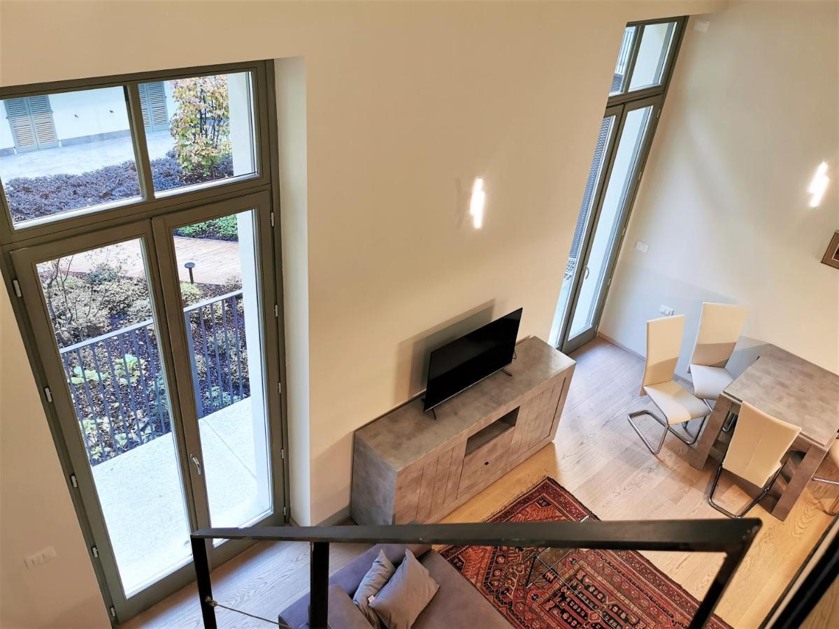 Hostdomus - Loft Lagrange Apartment