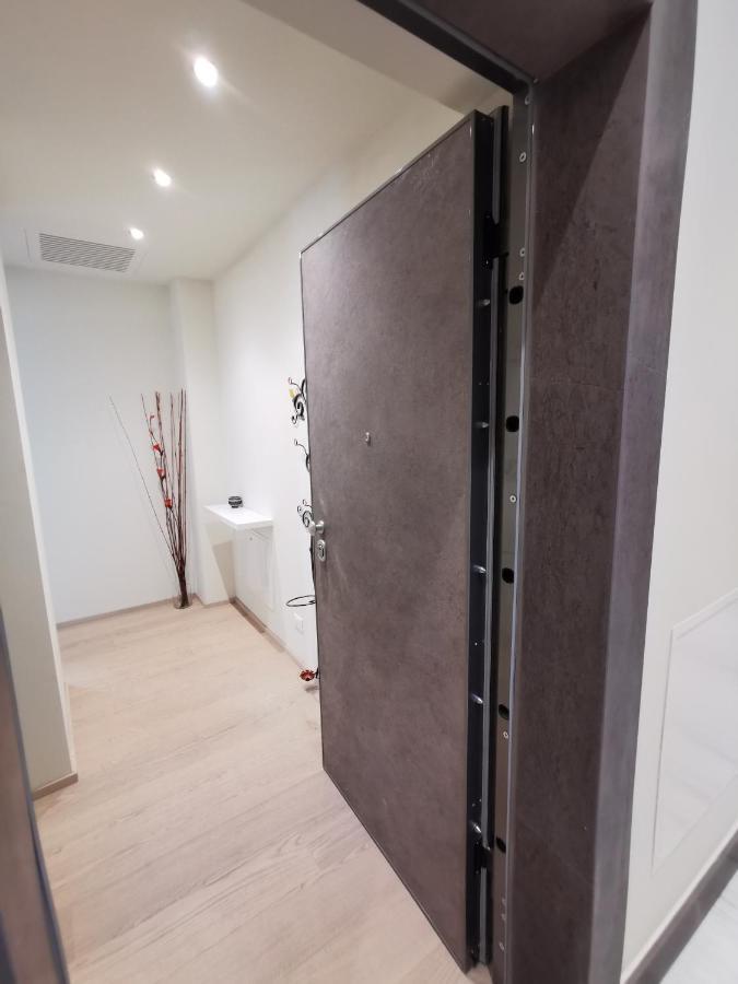 Apartment Hostdomus - Loft Lagrange *