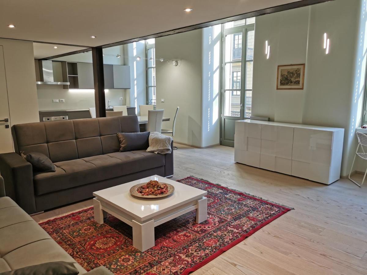 Hostdomus - Loft Lagrange Apartment Turin