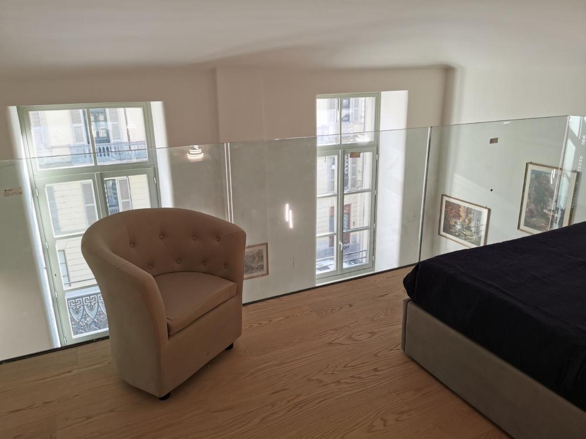 Hostdomus - Loft Lagrange Apartment *
