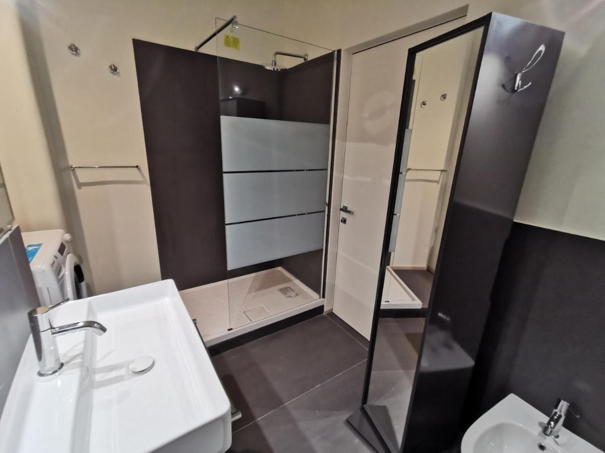 Hostdomus - Loft Lagrange Turin
