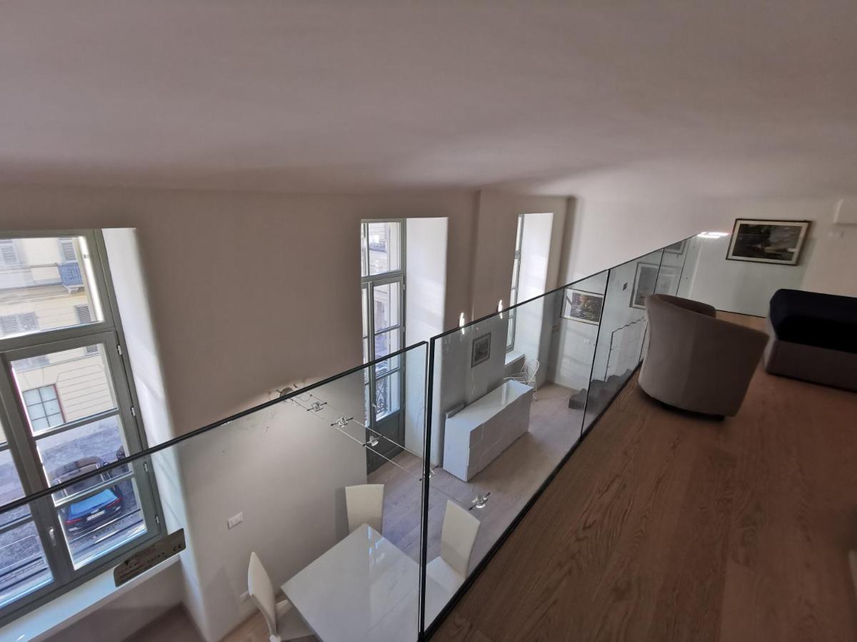 Hostdomus - Loft Lagrange Apartment Turin